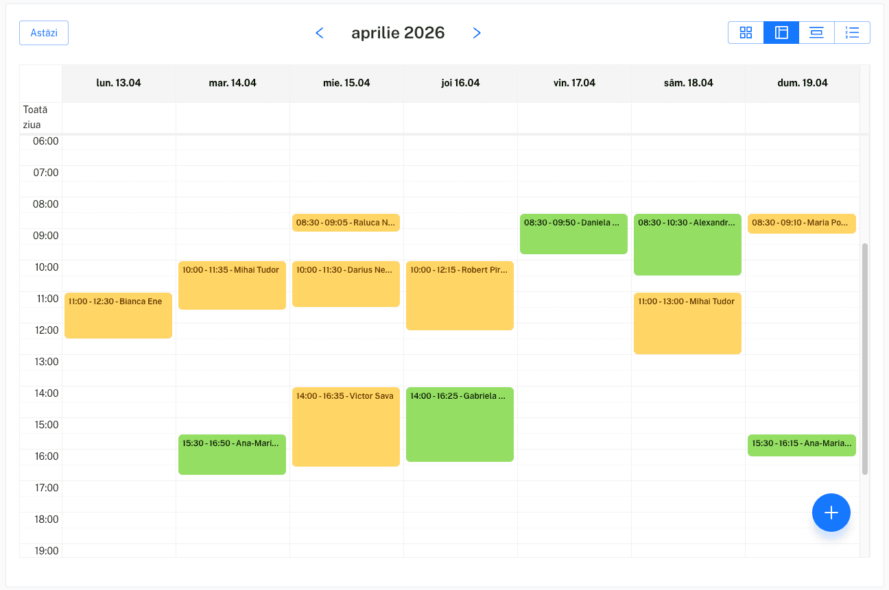Calendar săptămânal cu programările medicului pe clinici